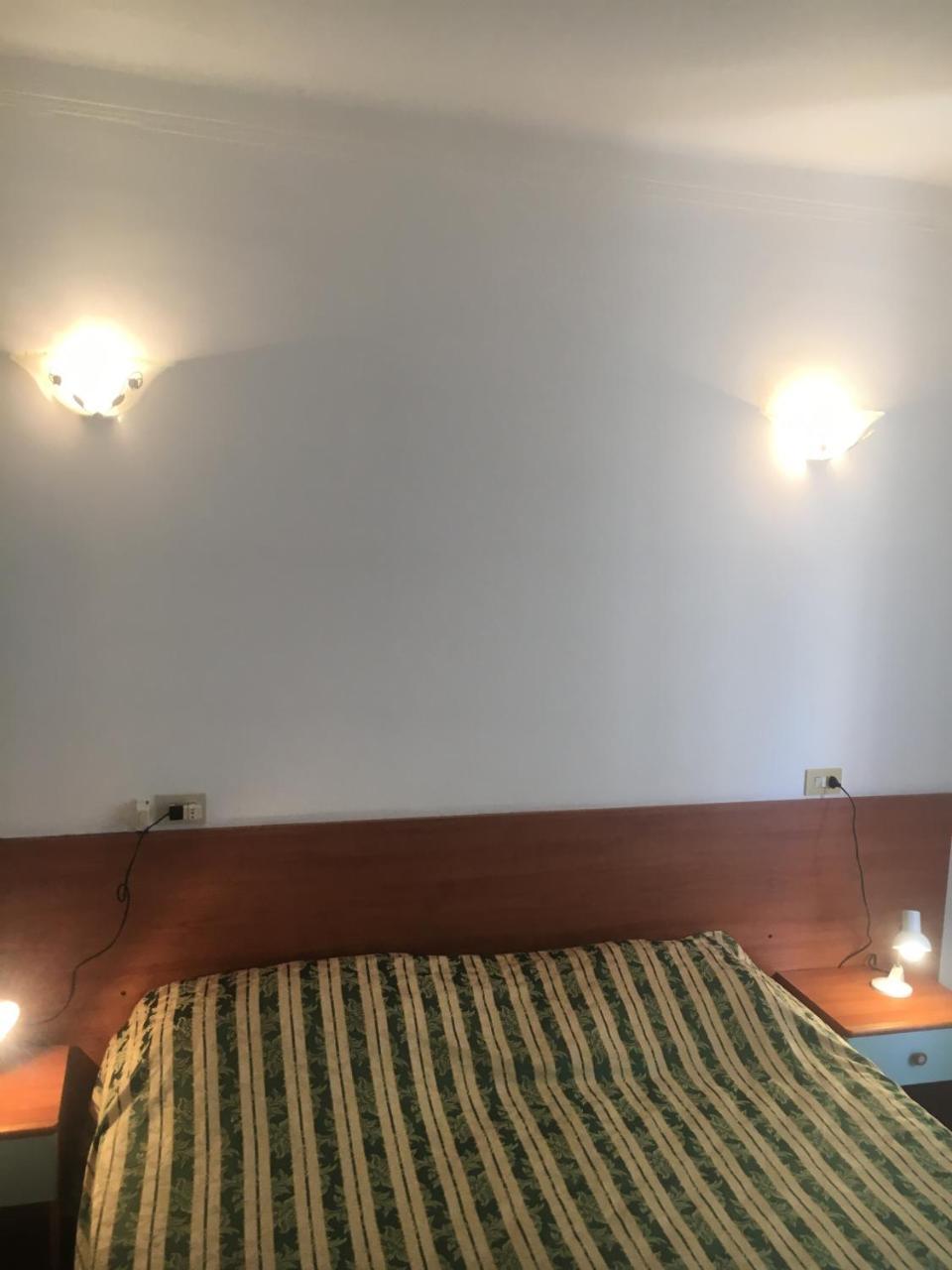 Hotel Primavera Санремо Екстер'єр фото